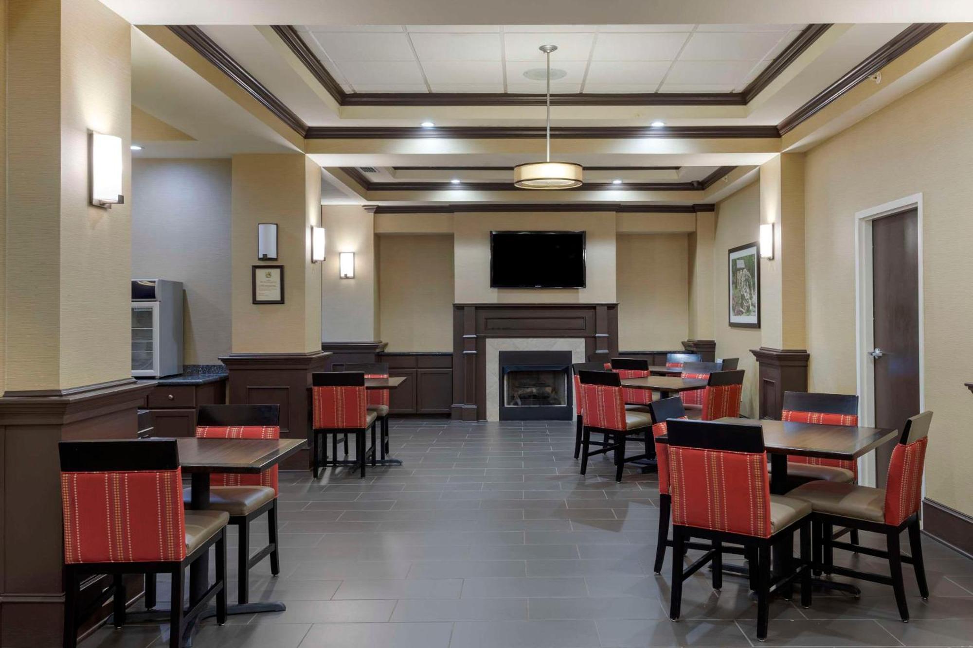 Comfort Inn & Suites North Little Rock Mccain Mall Exteriér fotografie