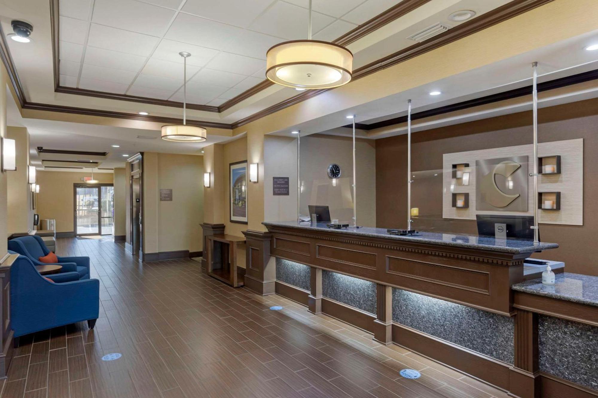 Comfort Inn & Suites North Little Rock Mccain Mall Exteriér fotografie