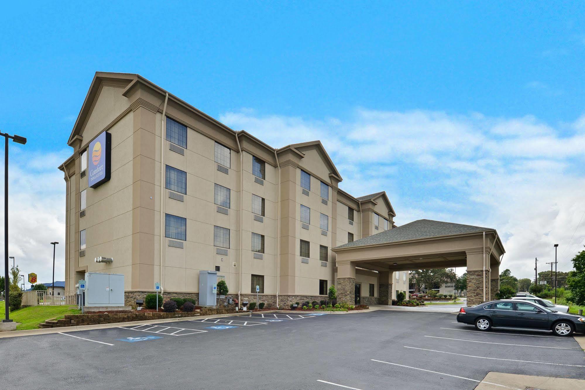 Comfort Inn & Suites North Little Rock Mccain Mall Exteriér fotografie